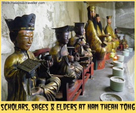 Some of the many statues at Nam Thean Tong. Some of the many statues at Nam Thean Tong.