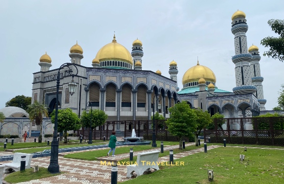 golden domed mosque golden domed mosque