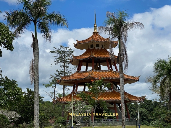 3 storey gazebo with traditional chinese design