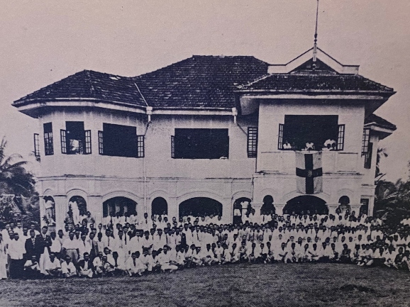 gathering of anti-cessionists