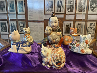 Ceramic cats at Cat Museum Ceramic cats at Cat Museum