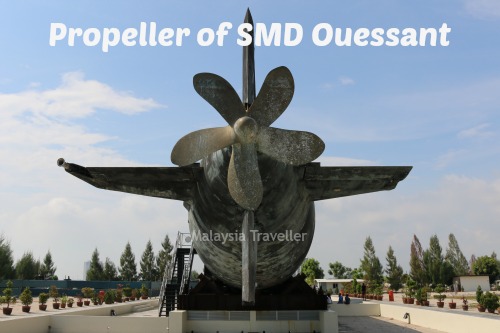 Melaka Submarine Museum propeller Melaka Submarine Museum propeller