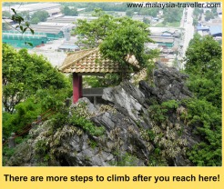 One of the pavilions on the path to the summit, Perak Tong One of the pavilions on the path to the summit, Perak Tong