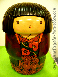 The World of Kokeshi Dolls