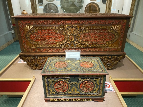 wooden chests decorated with inscriptions from the Quran wooden chests decorated with inscriptions from the Quran