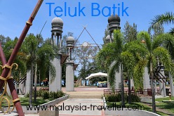 Teluk Batik Beach