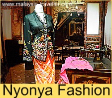 Nyonya Costume, Textile Museum Nyonya Costume, Textile Museum