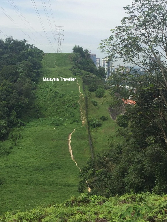 Bukit sri bintang hiking