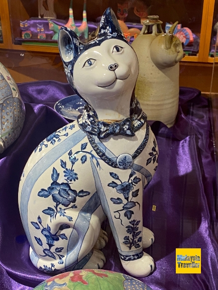 ceramic cat belonging to Dr Betty Jamie Chung