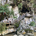 entrance to Bao Ling Shan cave temple