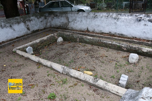 Datuk Manila Tomb, Melaka