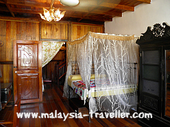 Bedroom at Gopeng Heritage House Bedroom at Gopeng Heritage House