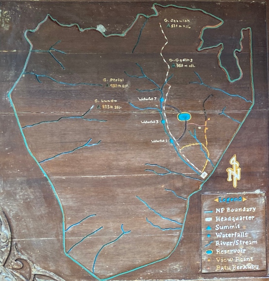 map of trails at Gunung Gading map of trails at Gunung Gading