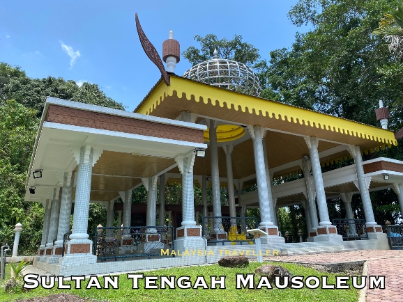 structure with columns, a dome and elaborate detailing