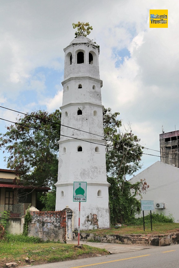 Menara Lama Surau Tengkera - Melaka's Oldest Surviving Mosque