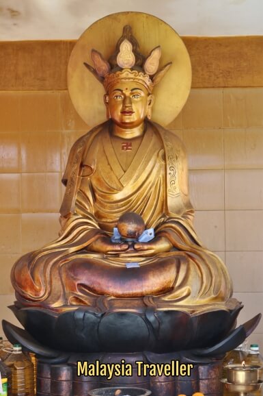 Ksitigarbha statue