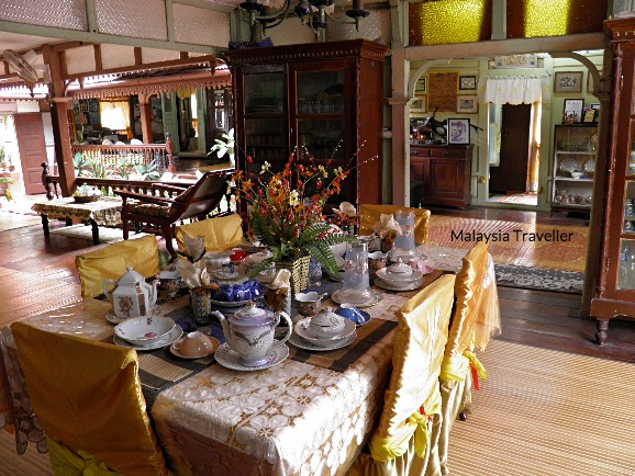interior of Villa Sentosa in Melaka